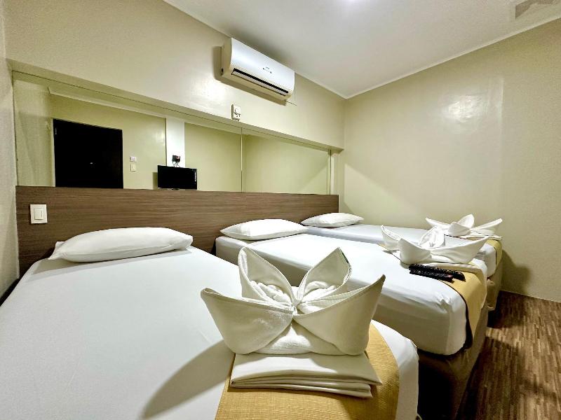 DG Budget Hotel Salem image