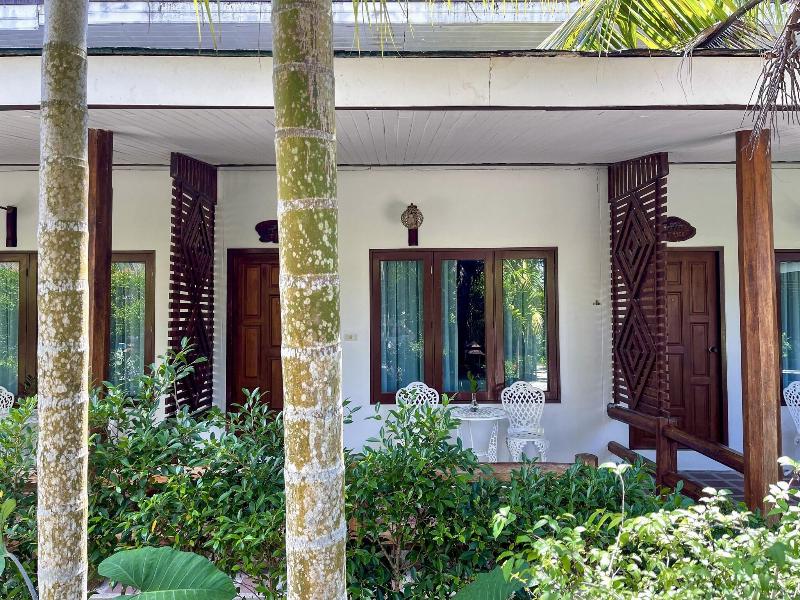Aonang Phutawan Resort image