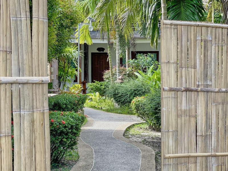 Aonang Phutawan Resort image