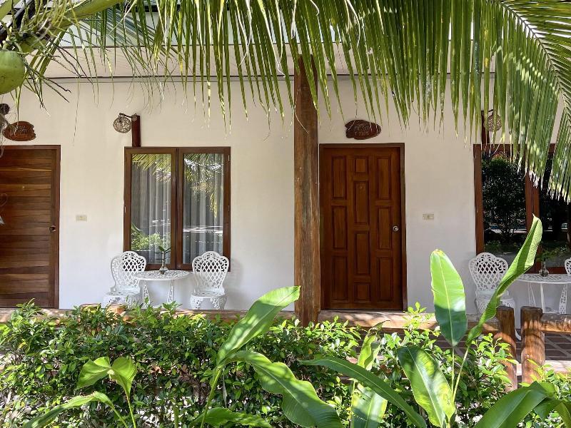 Aonang Phutawan Resort image