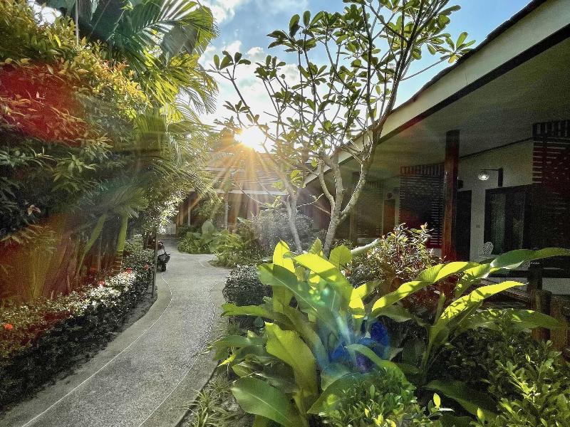 Aonang Phutawan Resort image