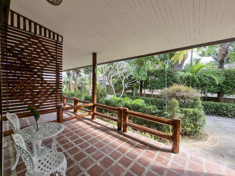 Aonang Phutawan Resort image