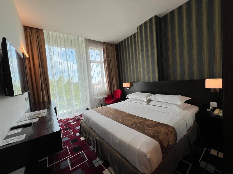 Ssl Traders Hotel image