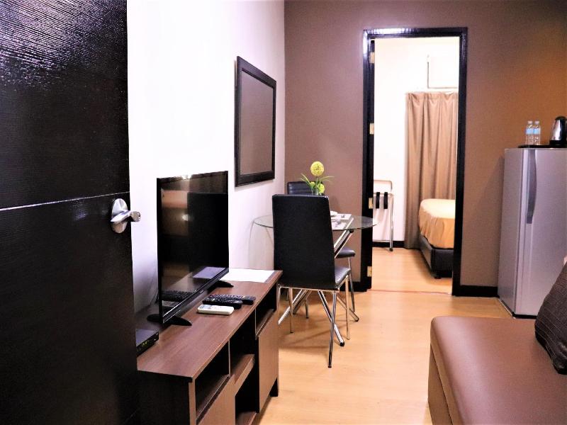 The Studio 18 Residences image
