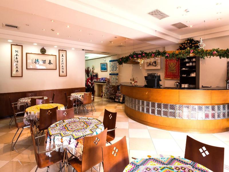 Tai Hu Hotel Sun Moon Lake image