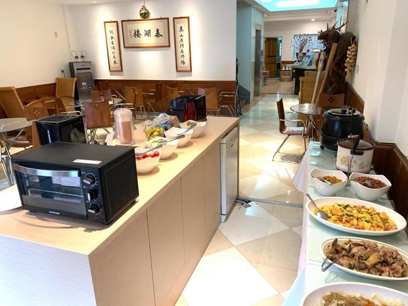 Tai Hu Hotel Sun Moon Lake image