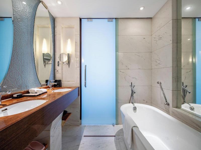 Sheraton Zhoushan Hotel image