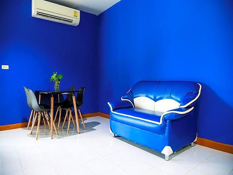 Diamond Place Hotel image