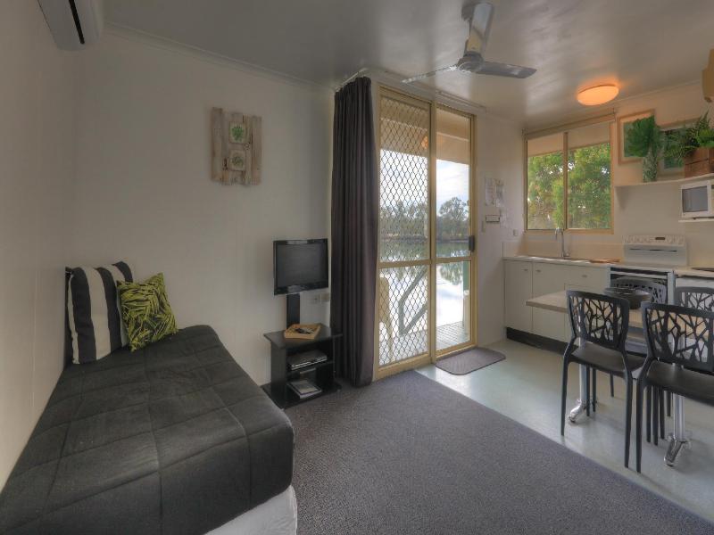 Maroochy River Resort  Bungalows image