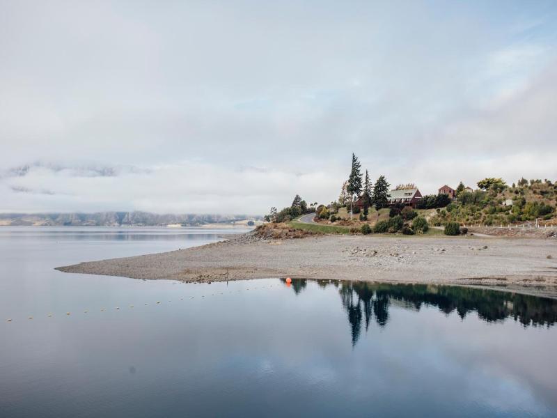 Lake Hawea Hotel image