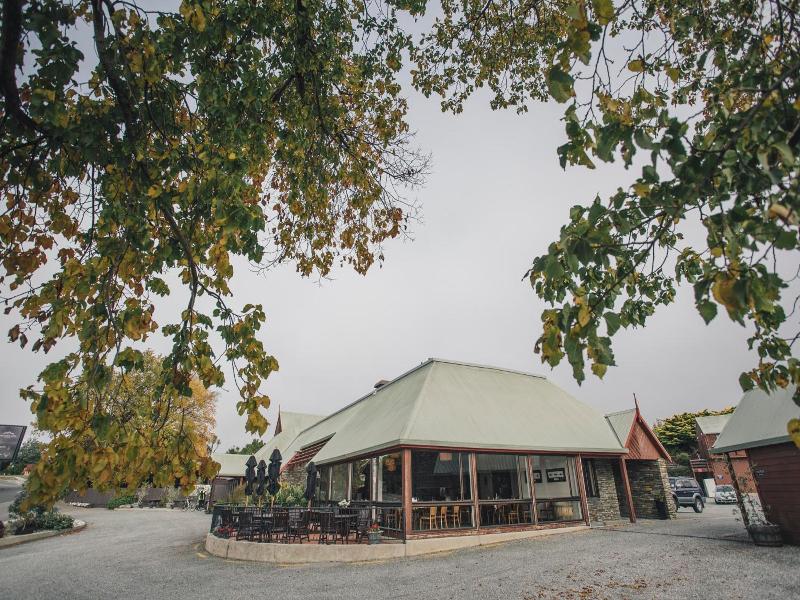Lake Hawea Hotel image