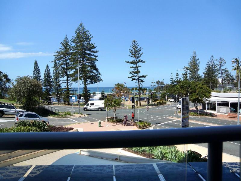 Blue C Coolangatta image