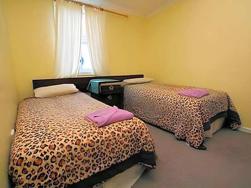 Mountain View Motel image