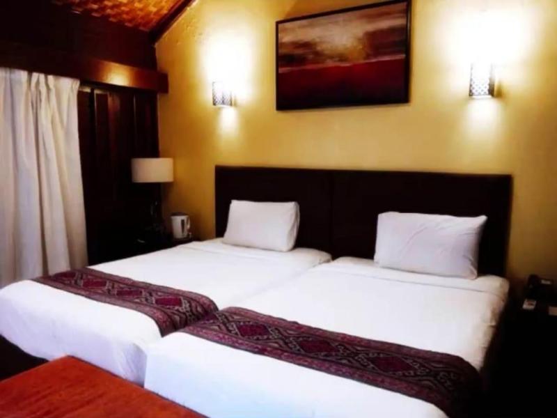 Shah's Beach Resort image