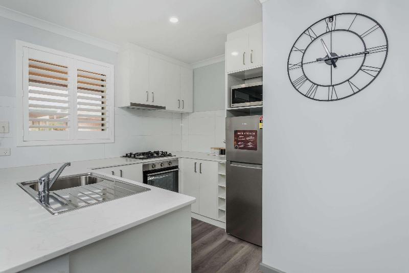 Quality Apartments Banksia Gardens image