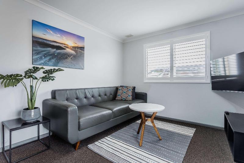 Quality Apartments Banksia Gardens image