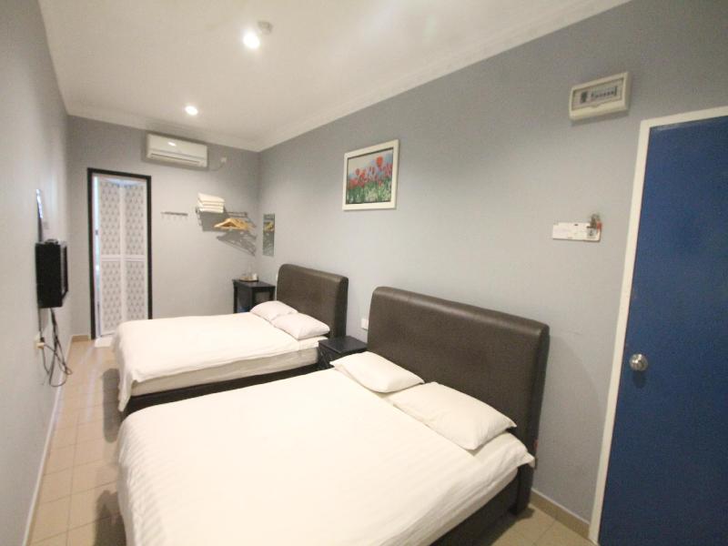 Hotel Station 18 image