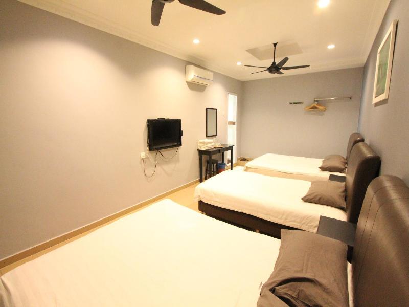 Hotel Station 18 image