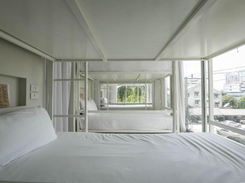 Refill Now Hostel image