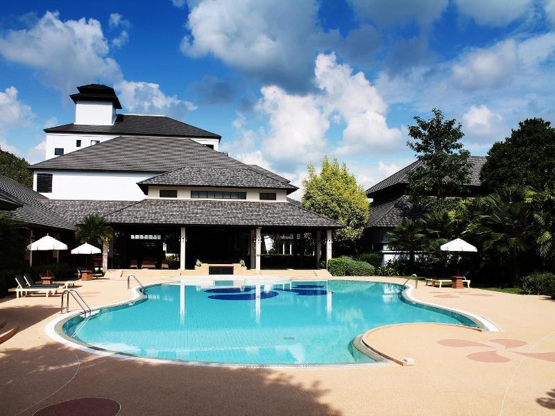 Alpine Golf Resort image