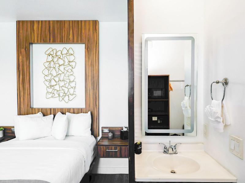 Urban Boutique Hotel image