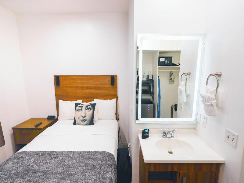 Urban Boutique Hotel image