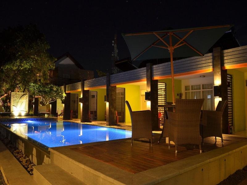 Griya Asri Hotel Mataram image