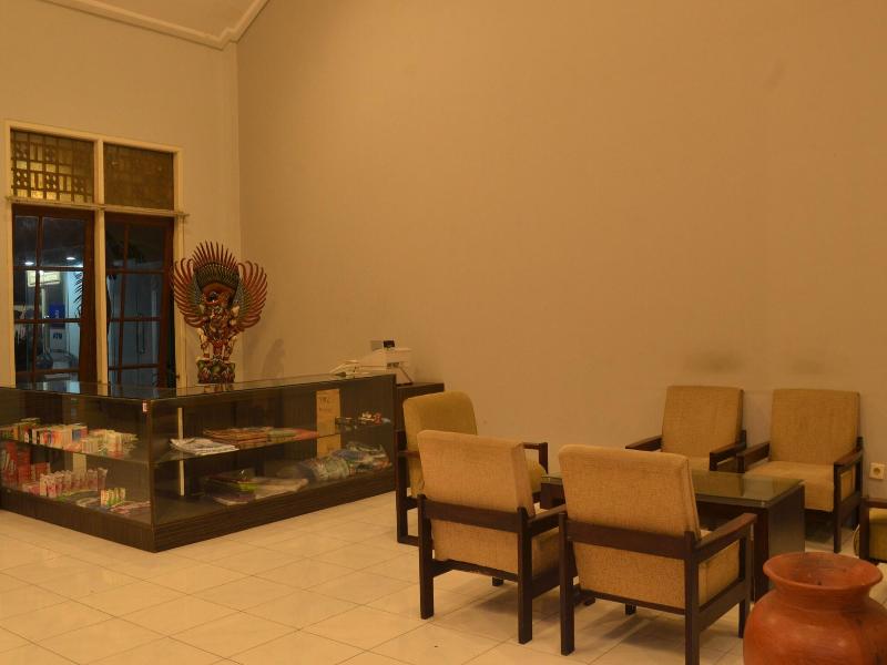 Griya Asri Hotel Mataram image