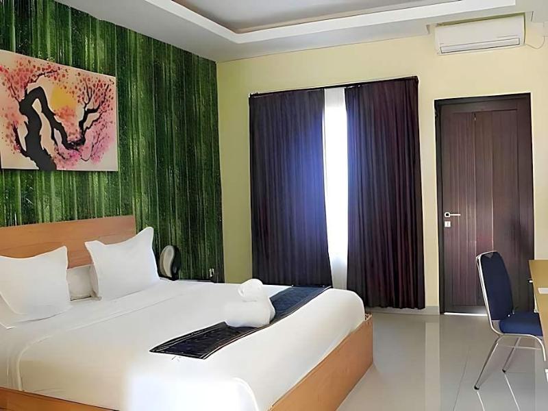 Exotic Komodo Hotel image