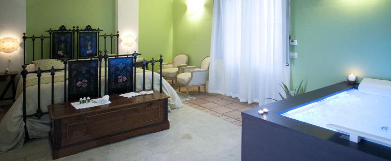Naturalis Bio Resort image