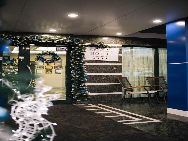 Iris Hotel image