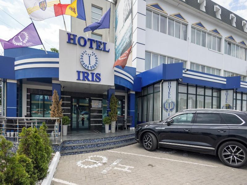 Iris Hotel image