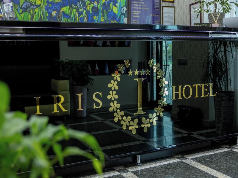 Iris Hotel image