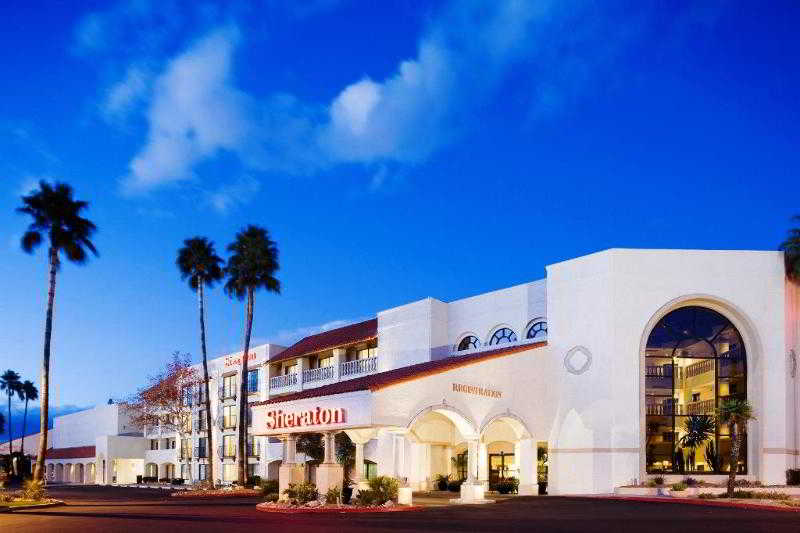 Sheraton Tucson Hotel AND Suites
