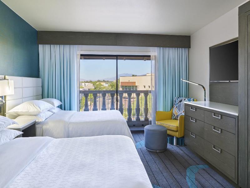Sheraton Tucson Hotel & Suites image
