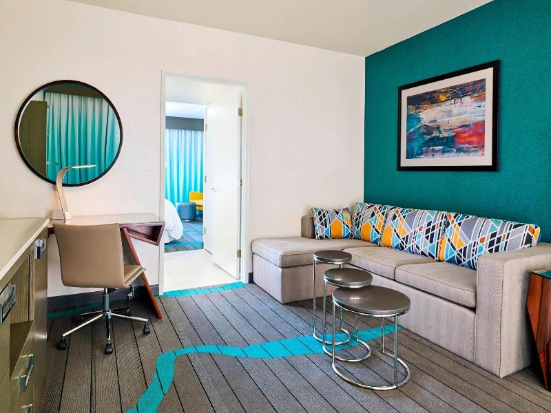 Sheraton Tucson Hotel & Suites image