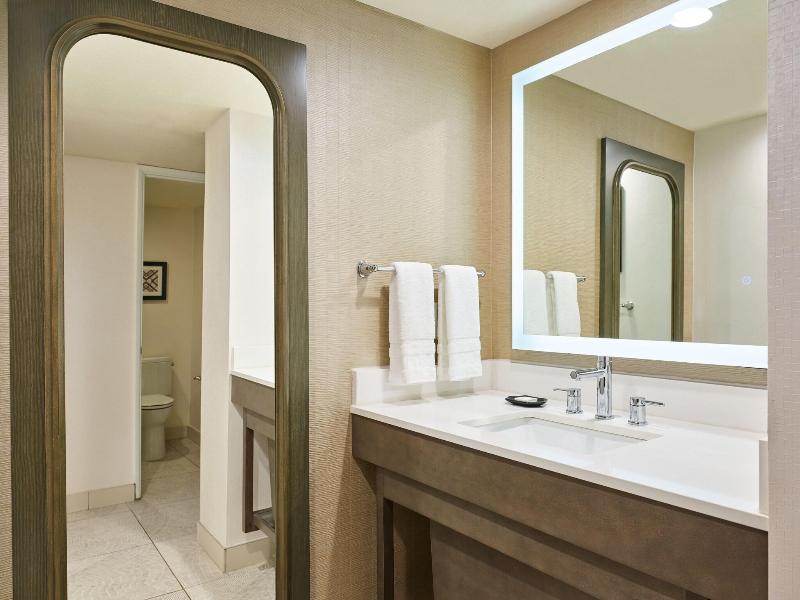 Sheraton Tucson Hotel & Suites image