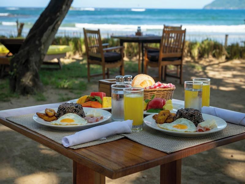 Capitan Suizo Beach Front Boutique image