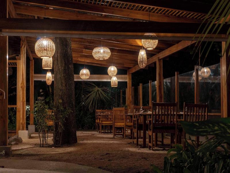 Capitan Suizo Beach Front Boutique image