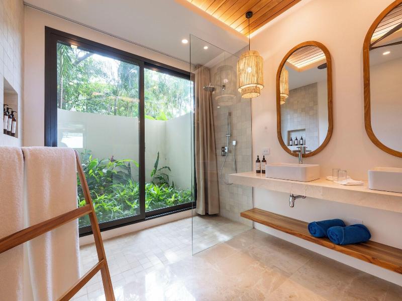 Capitan Suizo Beach Front Boutique image