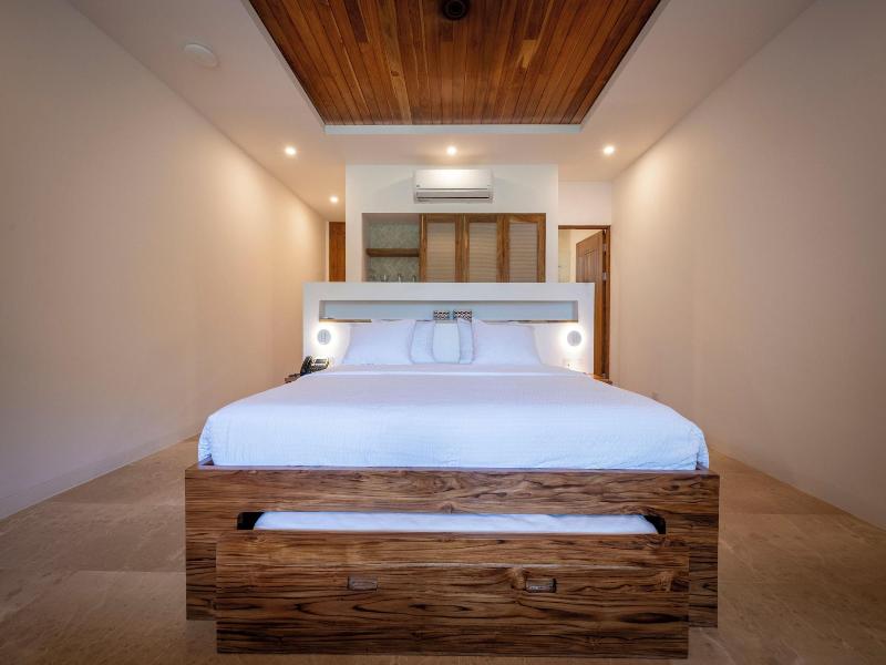 Capitan Suizo Beach Front Boutique image