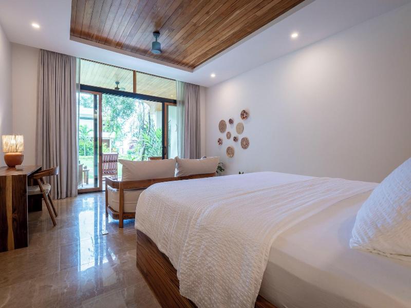 Capitan Suizo Beach Front Boutique image