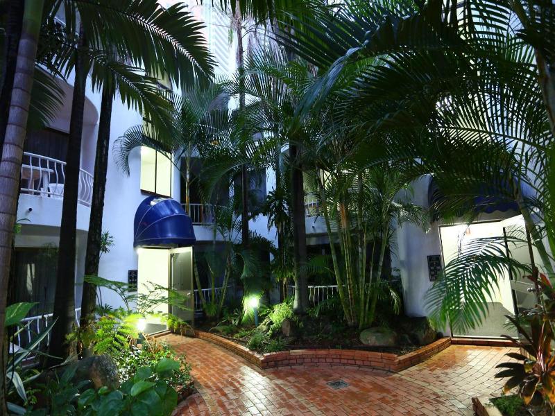 St Tropez Apartments image