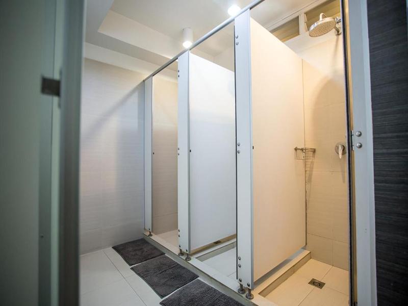 Qilombo Hostel Silom image