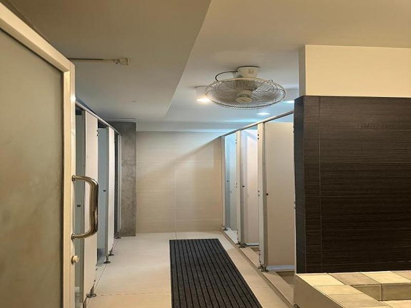 Qilombo Hostel Silom image