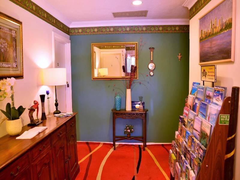 Palms Bed And Breakfast image