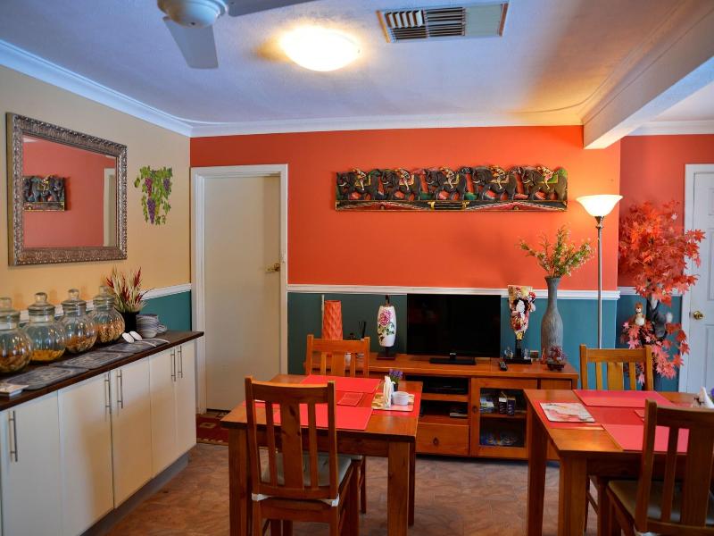 Palms Bed And Breakfast image