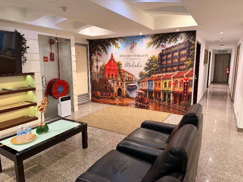 Royal Queenspark Hotel image
