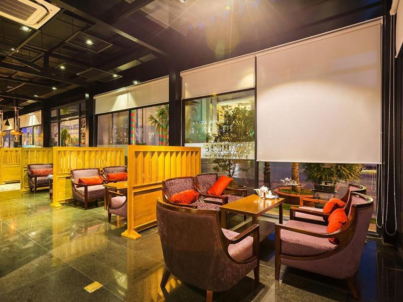 Tan Son Nhat Hotel - 66A Pho Quang image