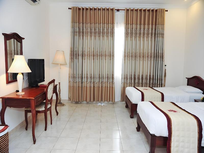 Tan Son Nhat Hotel - 66A Pho Quang image